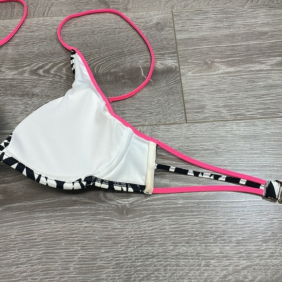 Victoria’s Secret Bikini The Knockout High Tie Halter Top Black Refracted Geo - Picture 15 of 16